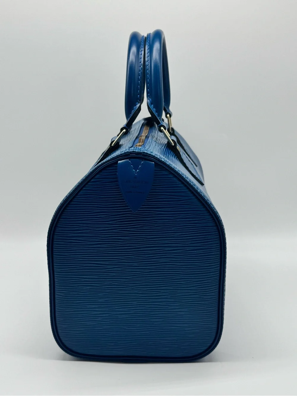 Louis Vuitton Speedy 25 Blue Epi Leather Top Handle Bag